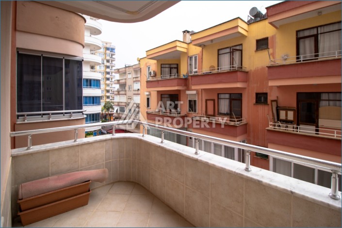 Меблированные апартаменты 2+1 в оживленном районе Махмутлар - Ракурс 17