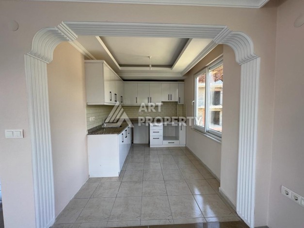 Квартира с большой планировкой 3+1 в развивающемся районе Демирташ - Ракурс 15