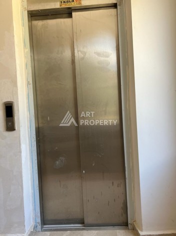 Квартира с большой планировкой 3+1 в развивающемся районе Демирташ - Ракурс 18