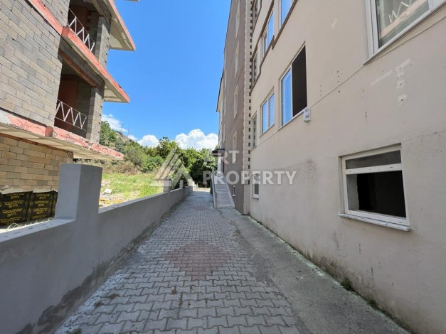 Квартира с большой планировкой 3+1 в развивающемся районе Демирташ - Ракурс 26