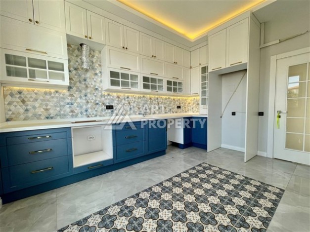 Просторная квартира 3+1 в самом большом районе Оба - Ракурс 4