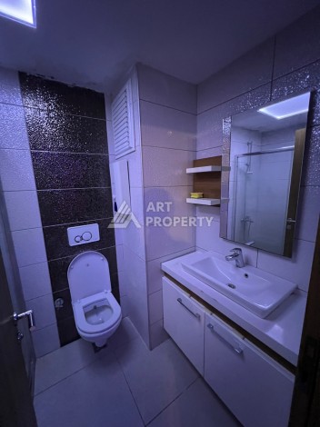 Комфортная квартира 1+1 в комфортном для жизне комплексе в районе Махмутлар - Ракурс 11