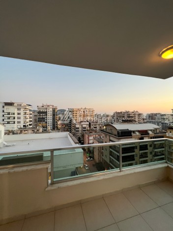 Комфортная квартира 1+1 в комфортном для жизне комплексе в районе Махмутлар - Ракурс 12