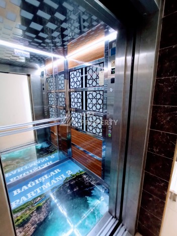 Меблированная квартира 1+1 в малоэтажном комплексе района Махмутлар - Ракурс 17