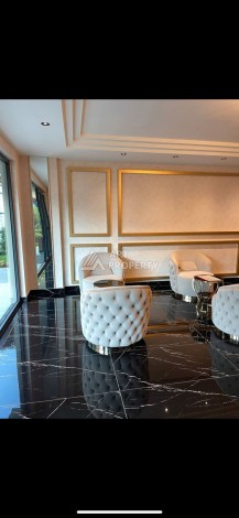 Квартира 1+1 с мебелью и техникой в центре Аланьи - Ракурс 4