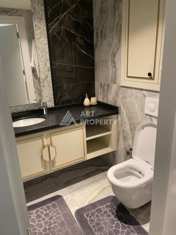 Квартира 1+1 с мебелью и техникой в центре Аланьи - Ракурс 6