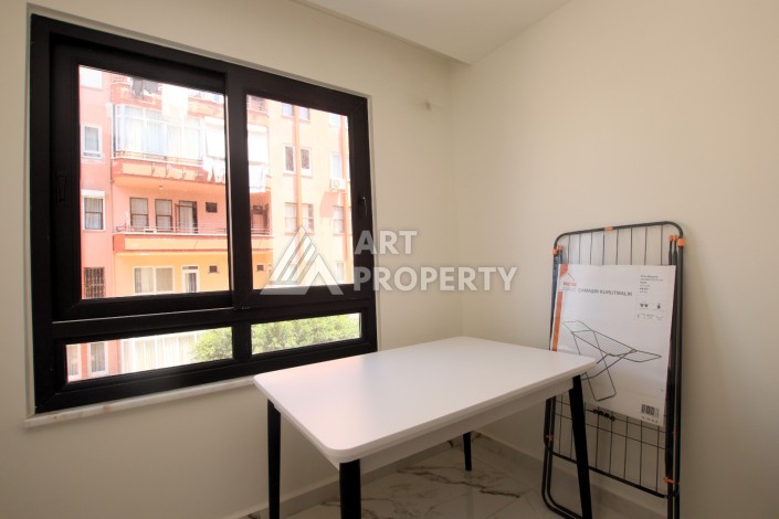 Меблированная квартира 1+1 в новом доме в центре Аланьи - Ракурс 6