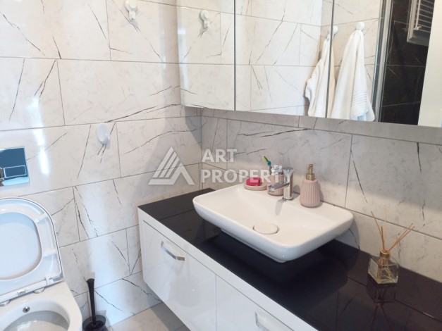 Квартира 2+1 с мебелью и частичным видом на море в Кестеле! - Ракурс 21