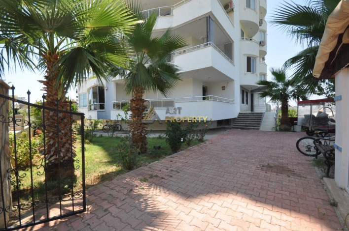 Трехкомнатная квартира с видом на Средиземное море в районе Махмутлар, 120 м2 - Ракурс 2