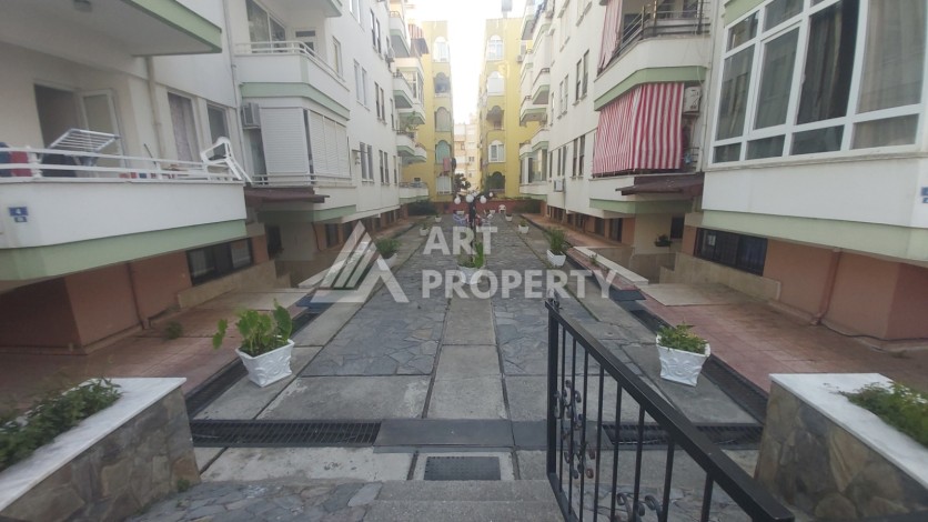 Просторные апартаменты 1+1 на второй береговой линии в развитом районе Махмутлар - Ракурс 15