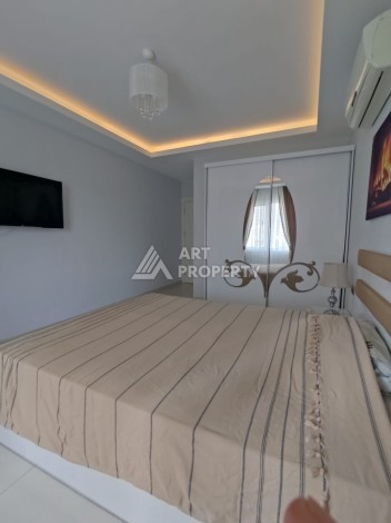 Просторная 1+1 с большой планировкой в комплексе бизнес класса в развитом районе Махмутлар - Ракурс 7