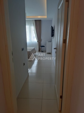 Просторная 1+1 с большой планировкой в комплексе бизнес класса в развитом районе Махмутлар - Ракурс 13