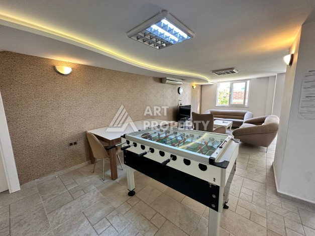 Просторная 1+1 с большой планировкой в комплексе бизнес класса в развитом районе Махмутлар - Ракурс 20