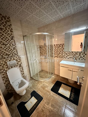 Просторная 1+1 с большой планировкой в комплексе бизнес класса в развитом районе Махмутлар - Ракурс 38