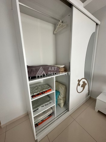 Просторная 1+1 с большой планировкой в комплексе бизнес класса в развитом районе Махмутлар - Ракурс 40