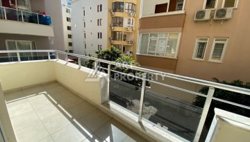 Колоритные апартаменты 1+1 в турецком комплексе в развитом районе Махмутлар - Ракурс 8