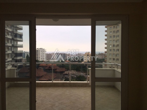 Видовые апартаменты 2+1 в развитом районе Махмутлар - Ракурс 2