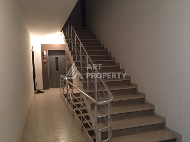 Видовые апартаменты 2+1 в развитом районе Махмутлар - Ракурс 13