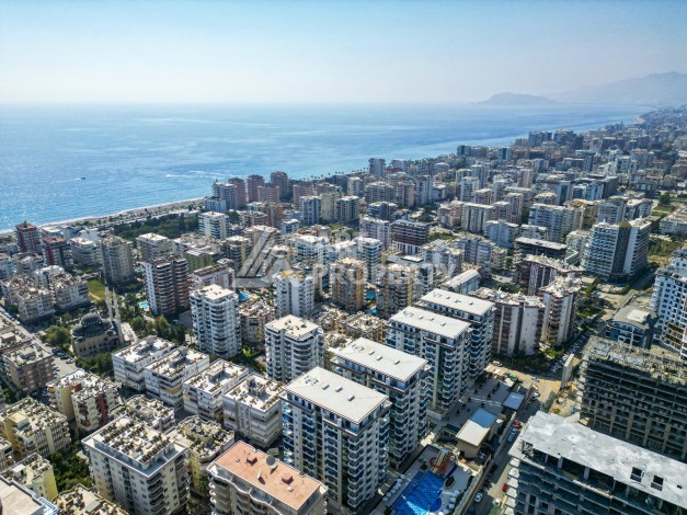 Стильные апартаменты 2+1 в премиальном комплексе самого развитого района Махмутлар - Ракурс 4