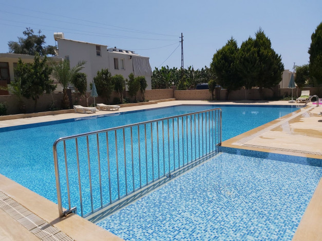 Двухуровневый четырехкомнатный пентхаус с видом на море и горы, район Махмутлар, 200 м2 - Ракурс 7