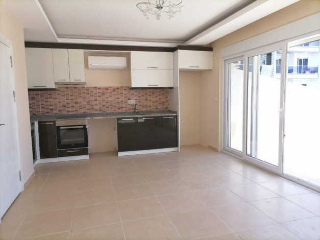 Двухуровневый четырехкомнатный пентхаус с видом на море и горы, район Махмутлар, 200 м2 - Ракурс 23