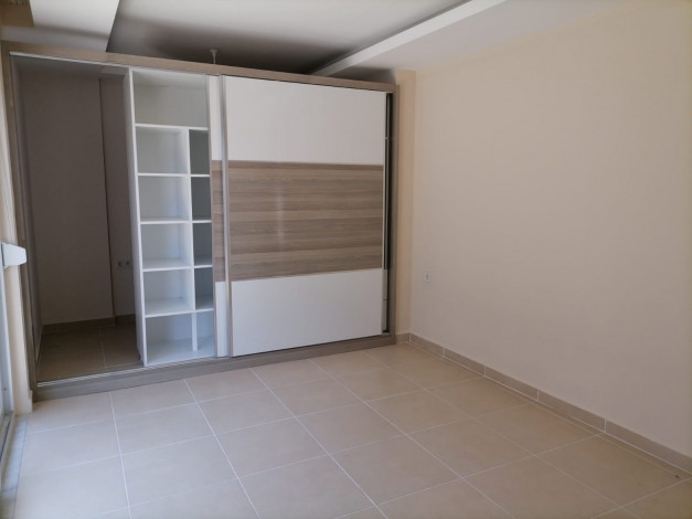 Двухуровневый четырехкомнатный пентхаус с видом на море и горы, район Махмутлар, 200 м2 - Ракурс 24