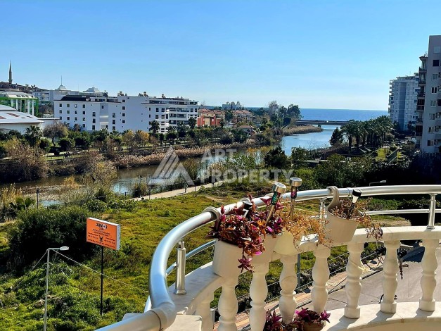 Видовые апартаменты 2+1 в комплексе возле реки в развитом районе Тосмур - Ракурс 20