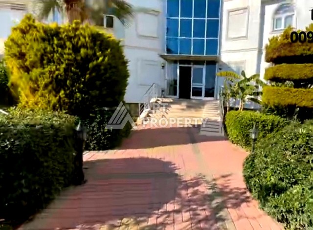 Видовые апартаменты 2+1 в комплексе возле реки в развитом районе Тосмур - Ракурс 27