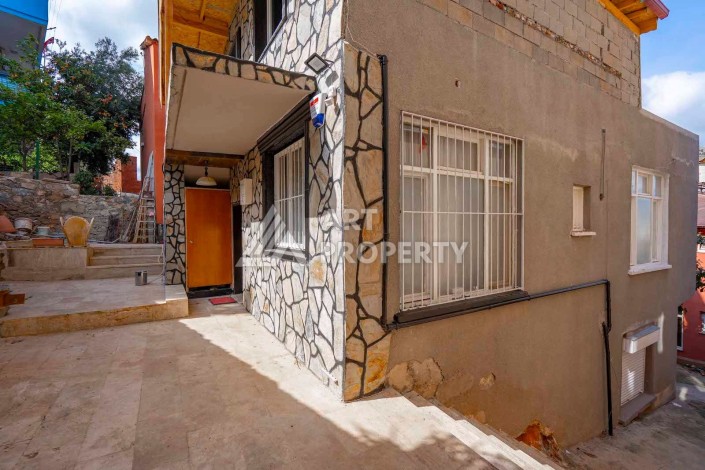 Дом на три квартиры с отдельными входами с землей на Кале - Ракурс 4