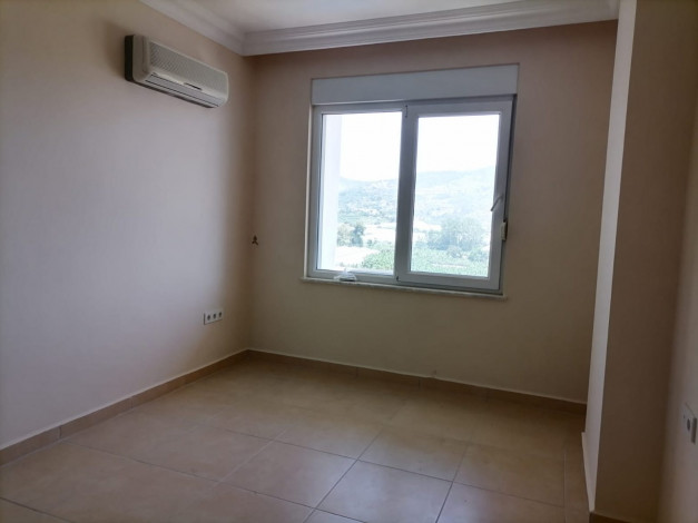 Двухуровневый четырехкомнатный пентхаус с видом на море и горы, район Махмутлар, 200 м2 - Ракурс 32