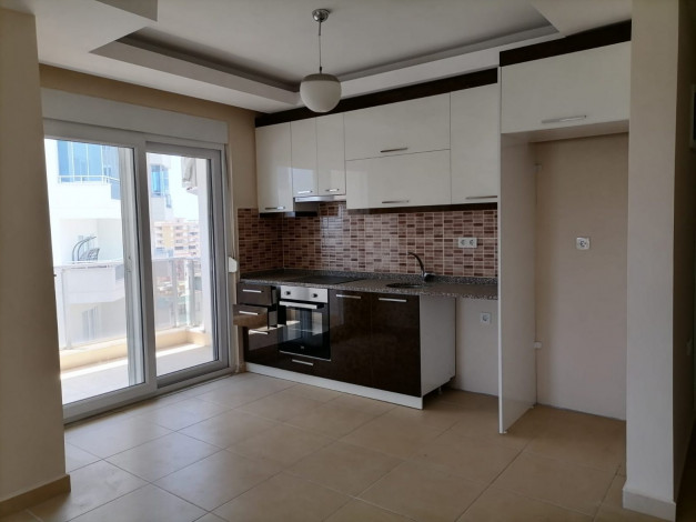 Двухуровневый четырехкомнатный пентхаус с видом на море и горы, район Махмутлар, 200 м2 - Ракурс 34