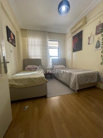 Просторные апартаменты 2+1 в турецком доме в центре Алании - Ракурс 3