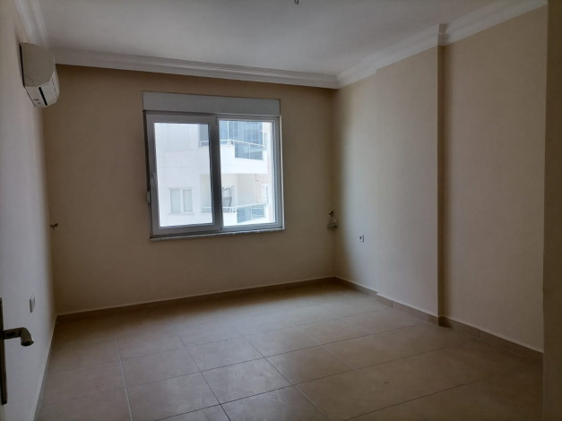 Двухуровневый четырехкомнатный пентхаус с видом на море и горы, район Махмутлар, 200 м2 - Ракурс 35