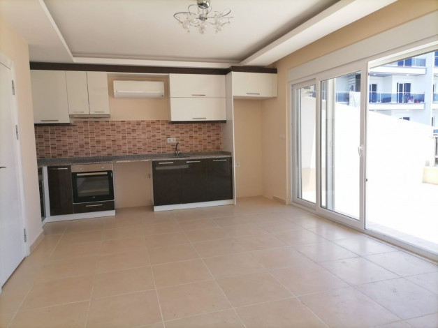 Двухуровневый четырехкомнатный пентхаус с видом на море и горы, район Махмутлар, 200 м2 - Ракурс 43