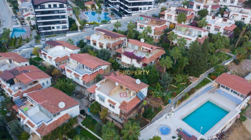 Двухэтажная вилла 3+1 с видом на море в Каргыджак,140 м2 - Ракурс 5