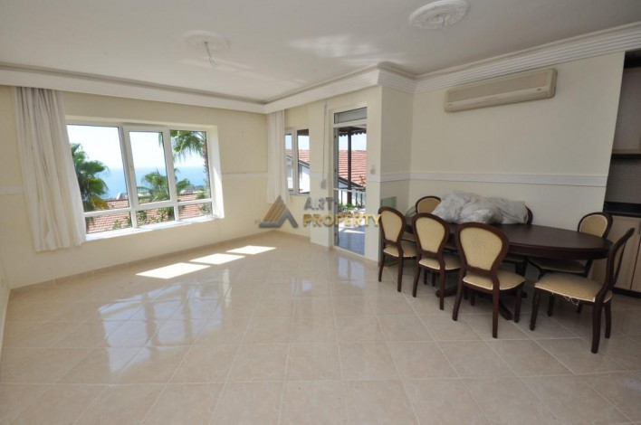 Двухэтажная вилла 3+1 с видом на море в Каргыджак,140 м2 - Ракурс 9