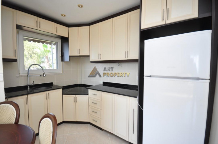 Двухэтажная вилла 3+1 с видом на море в Каргыджак,140 м2 - Ракурс 12