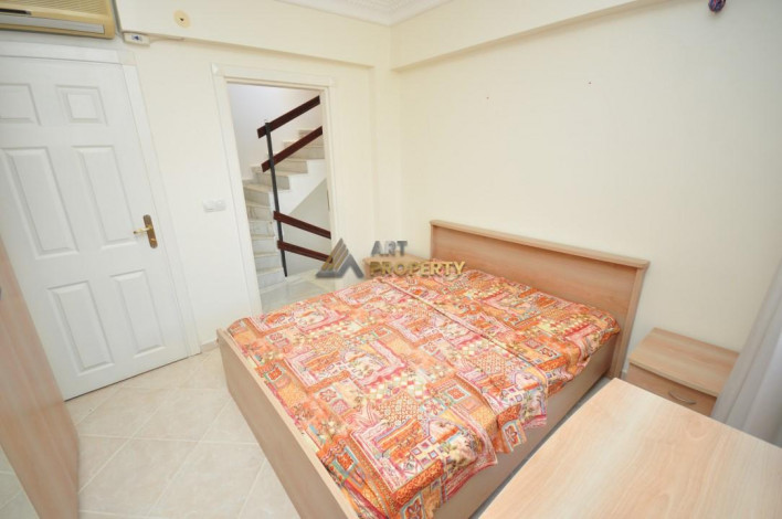 Двухэтажная вилла 3+1 с видом на море в Каргыджак,140 м2 - Ракурс 19