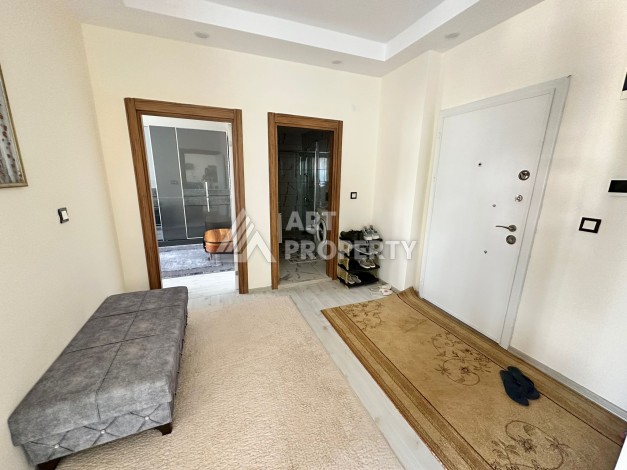 Огромная квартира 2+1 с мебелью в новом доме в Махмутларе! - Ракурс 2