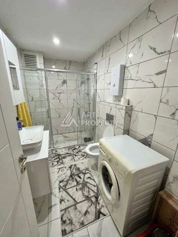 Огромная квартира 2+1 с мебелью в новом доме в Махмутларе! - Ракурс 3