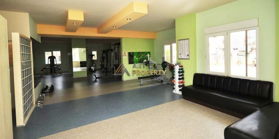 Прекрасная квартира 4+1 с видом на море и крепость в районе Тосмур, 270 м2. - Ракурс 9