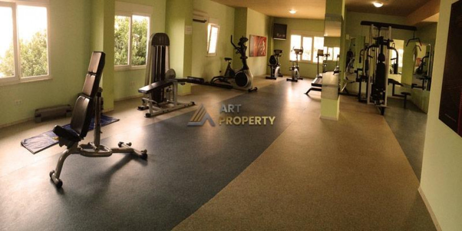 Прекрасная квартира 4+1 с видом на море и крепость в районе Тосмур, 270 м2. - Ракурс 11