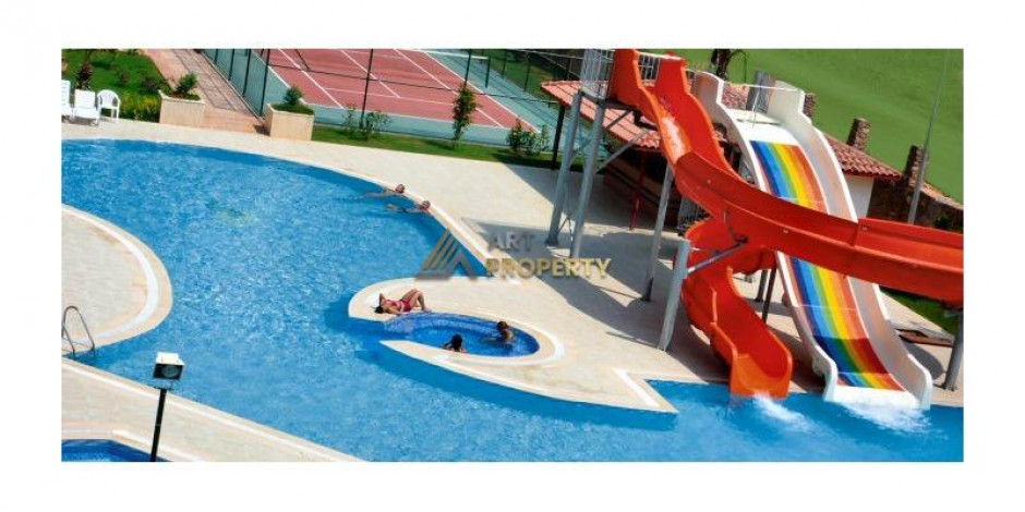 Прекрасная квартира 4+1 с видом на море и крепость в районе Тосмур, 270 м2. - Ракурс 13