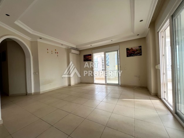 Просторная 2+1 с отдельной кухней в турецком доме развитого района Махмутлар - Ракурс 4