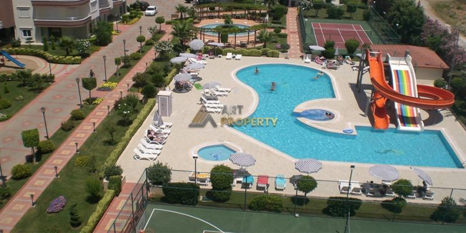 Прекрасная квартира 4+1 с видом на море и крепость в районе Тосмур, 270 м2. - Ракурс 18