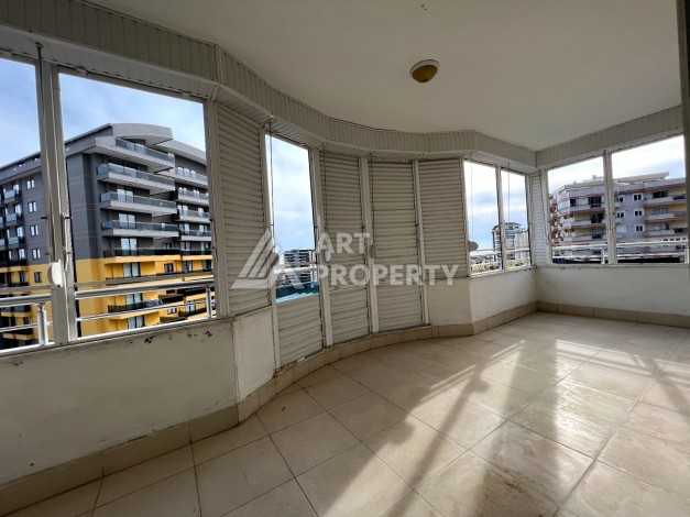 Просторная 2+1 с отдельной кухней в турецком доме развитого района Махмутлар - Ракурс 21