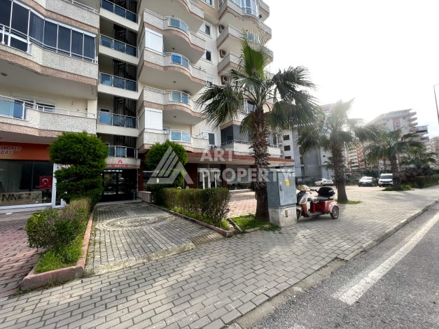 Просторная 2+1 с отдельной кухней в турецком доме развитого района Махмутлар - Ракурс 28