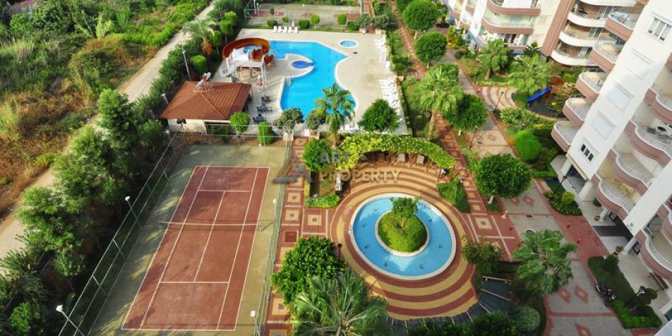 Прекрасная квартира 4+1 с видом на море и крепость в районе Тосмур, 270 м2. - Ракурс 20