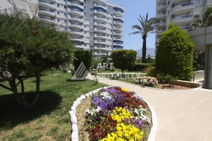 Просторная квартира 2+1 на первой линии с видом на реку Димчай - Ракурс 27