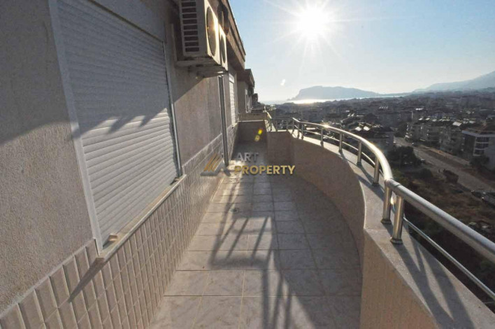 Прекрасная квартира 4+1 с видом на море и крепость в районе Тосмур, 270 м2. - Ракурс 29